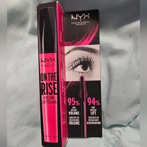 NYX On the Rise Mascara in Black